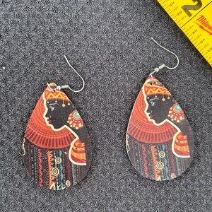 (FREE) Lightweight Patterned Teardrop Earrings